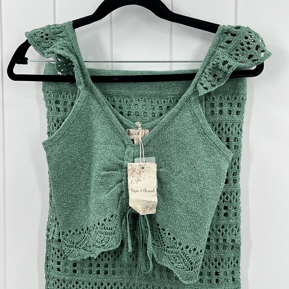 🆕Hem & Thread Crochet Knit Top & Skirt Set Scallop detail S,M & L Available - Picture 8 of 10